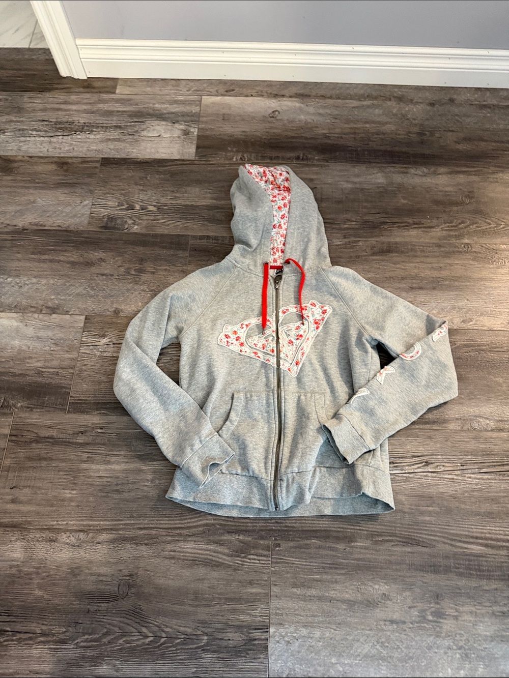 Roxy Gray Zip-Up Hoodie with Floral Heart & Red Drawstrings